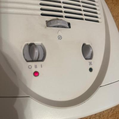 Four Holmes Air Purifiers & More (B4-MG)