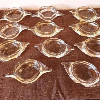 Lot #21 Lot of 11 vintage Glassbake ovenware crab shells