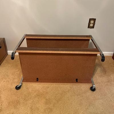 Rolling TV Cart & Retro Chair (B4-MG)