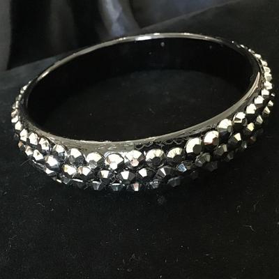 Plastic style With faux Rhinestones Complete