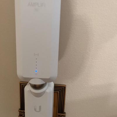 Amplifi HD Whole Home WiFi (B4-MG)