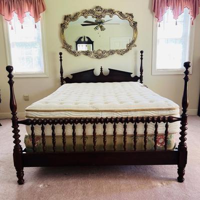 KINCAID Queen Size Cherrywood Spool Bed