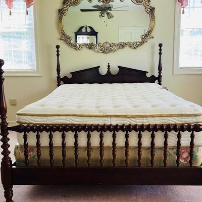 KINCAID Queen Size Cherrywood Spool Bed