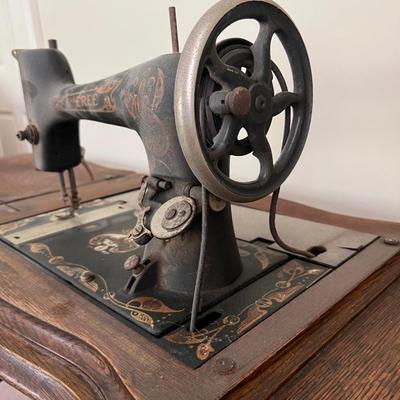 Vintage The FREE Sewing Cabinet & Sewing Machine~Read Details