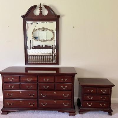 KINCAID Dresser & Night Stand