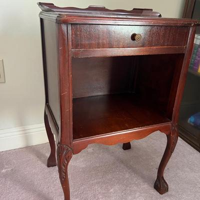 Vintage Mahogany Side Table