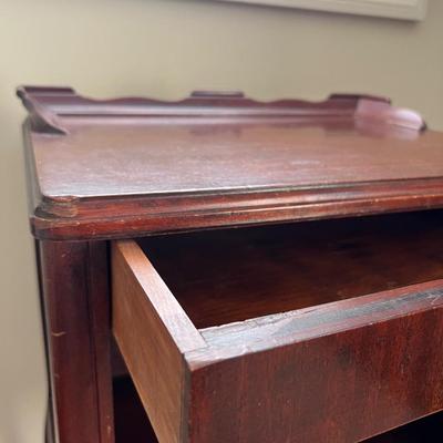 Vintage Mahogany Side Table