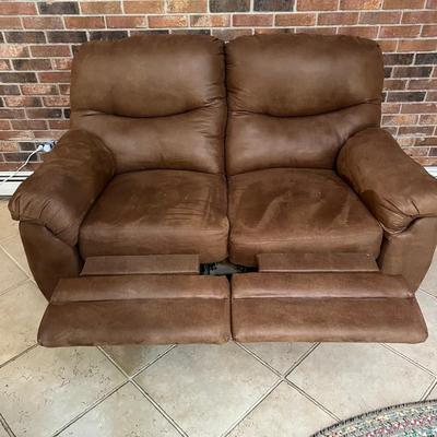 Lane Loveseat Recliner Sofa (LR-MK)