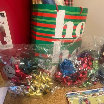 Christmas Wrapping Paper, Bags, Cards & More (B4-MG)