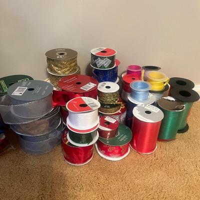 Christmas Wrapping Paper, Bags, Cards & More (B4-MG)