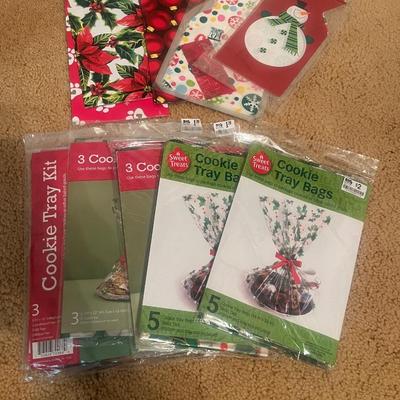 Christmas Wrapping Paper, Bags, Cards & More (B4-MG)