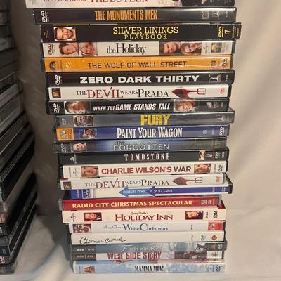 Over 100 Music and Movie DVD’s (B1-DZ)