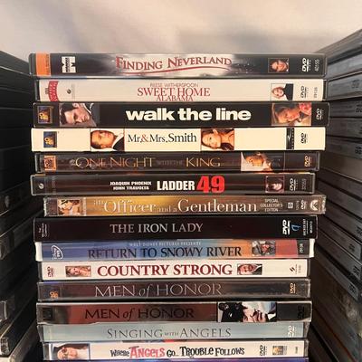 Over 100 Music and Movie DVD’s (B1-DZ)