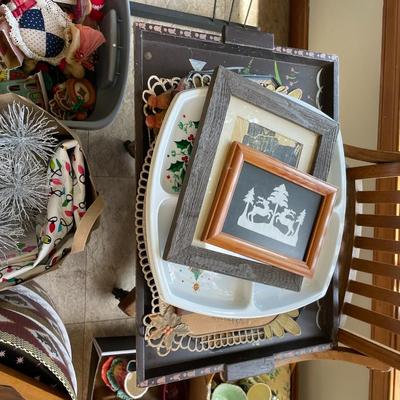 Lot of Various Christmas Decorative Items