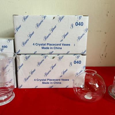 PRINCESS HOUSE 8 CRYSTAL PLACECARD VASES & 2 VOTIVE HOLDERS