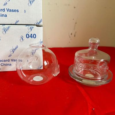 PRINCESS HOUSE 8 CRYSTAL PLACECARD VASES & 2 VOTIVE HOLDERS