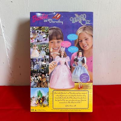 NEW BARBIE DOROTHY FROM THE WIZARD OF OZ