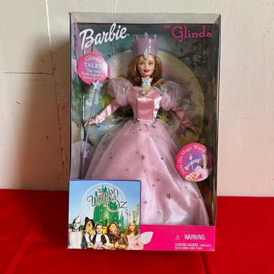 BARBIE GLINDA THE GOOD WITCH FROM THE WIZARD OF OZ