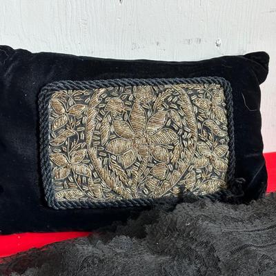 BLACK LACE SHAWL, MONDANI CLUTCH PURSE, HAND FAN, VELVET PILLOW & ANTIQUE COLLAR FRONT BEADED