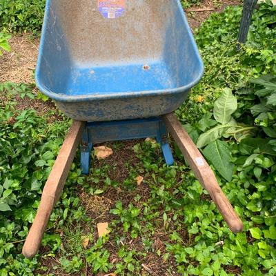Jackson Contractor Grade Wheelbarrow