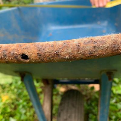 Jackson Contractor Grade Wheelbarrow