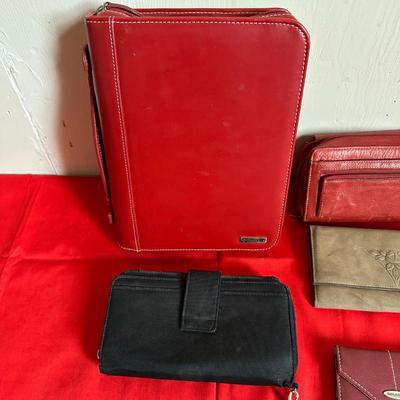 WALLETS, CLUTCH PURSE AND DAY PLANNER