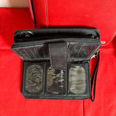 WALLETS, CLUTCH PURSE AND DAY PLANNER