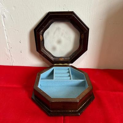 HANDMADE DOILIES, JEWELRY BOXES, BOLO TIES AND LIGHTER COVER