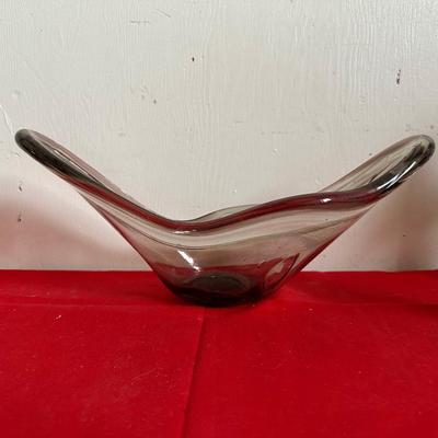 HAPPY BIRTHDAY ROTATING PLATE, ANTIQUE GLASS LAMP, SHIRLEY TEMPLE CUP AND MORE