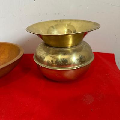2 WOODEN BOWLS, BRASS SPITTOON, WOODEN CRATE AND CAST IRON SOAP DISH