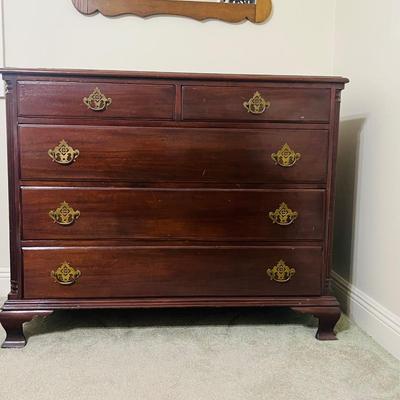 Vintage Solid Wood 5 Drawer Dresser
