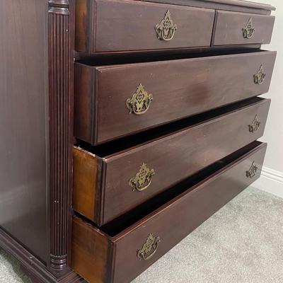 Vintage Solid Wood 5 Drawer Dresser