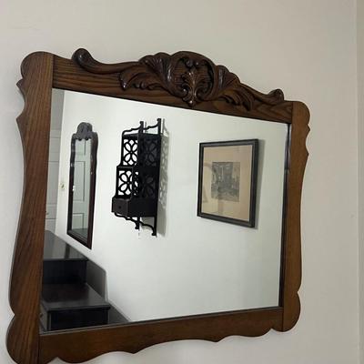 Traditional Wood Wall Mirror