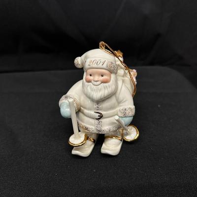 2001 Santa Ornament