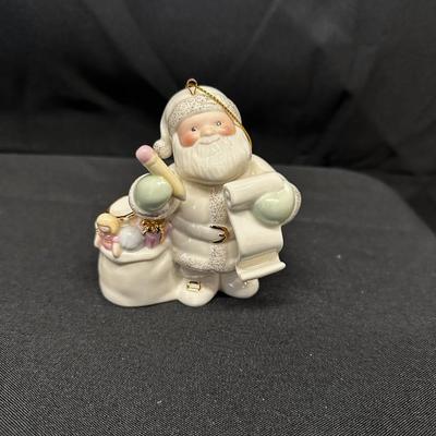 Santa w/ List Ornament
