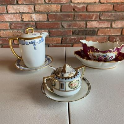 Vintage Pottery and China Kitchen Items.