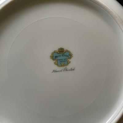 20 Piece Set Hand Painted Flora Meito China Made In Japan.