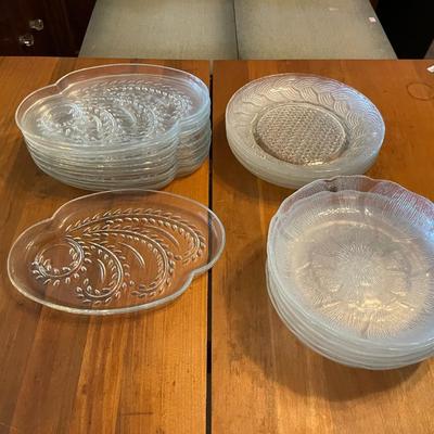 Vintage clear Class / Crystal Plates