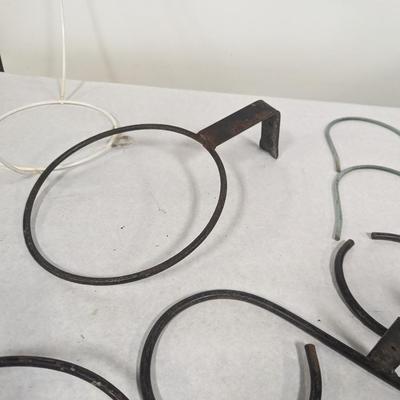 Metal Hanging Fixtures