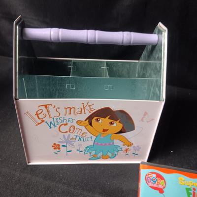 DORA THE EXPLORER TIN SECTIONED BOX AND NEW DVD MOVIE