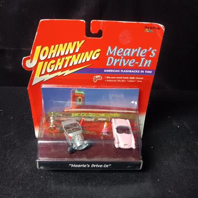 NEW JOHNNY LIGHTNING MERLE'S DRIVE-IN DIE CAST MODEL CARS