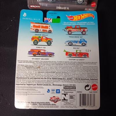 HOT WHEELS CRUELLA DE VIL AND FRUTE BRUTE SMOKIN' GRILLE