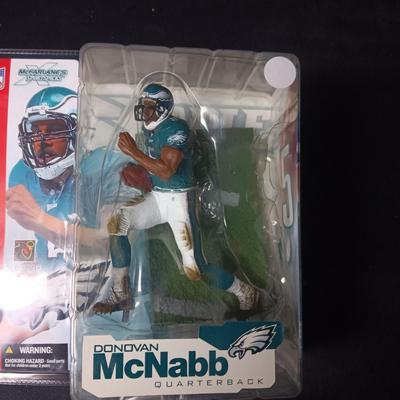 NEW NFL MCFARLANE'S DONOVAN MCNABB ACTION FIGURE