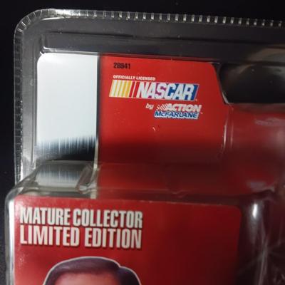 NASCAR LIMITED EDITION DALE EARNHARDT ACTION FIGURE