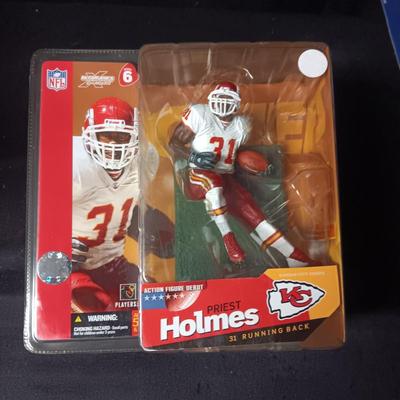 NEW NFL MCFARLANE'S PRIEST HOLMES ACTION FIGURE