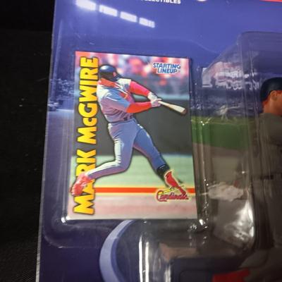 NEW STARTING LINEUP 1998 & 1999 EDITIONS