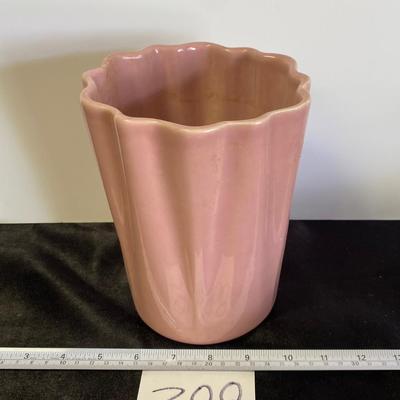 Vintage Pink Vase #722