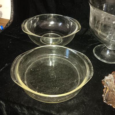 LARGE GLASS BOWL ON PEDESTAL, GLASS COVER, 2 BAKING DISHES