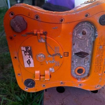 Gibson Girl Radio Transmitter T-74/CRT3 WW2 US Air Force Downed Aircraft Vintage