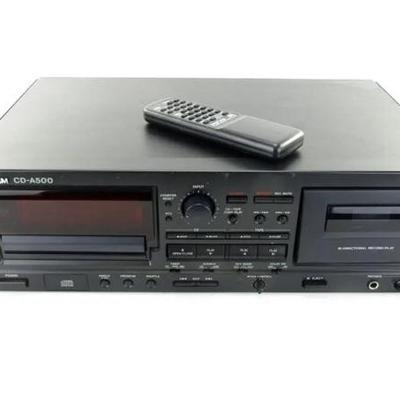 TASCAM CDA 500 DUAL CASSETTE REVERSE WORKS WITH REMOTE